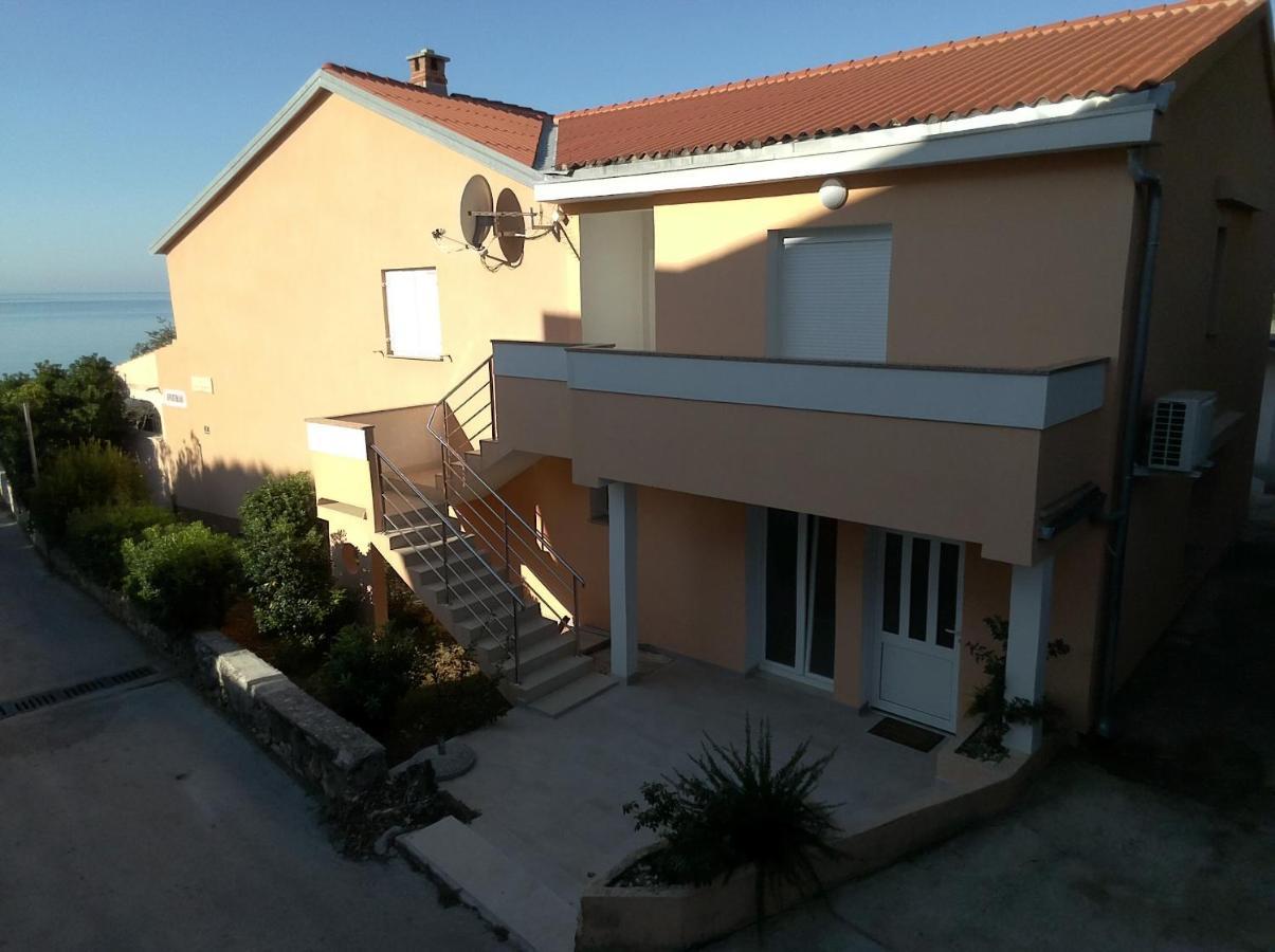 Apartmans And Rooms "Slavica" Novalja Exterior photo